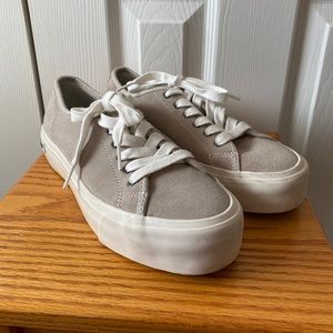 SeaVees Monterey Cobblestone Suede Platform Sneakers SZ 8.5